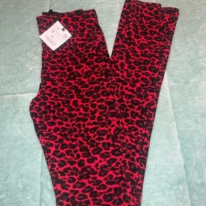NWT NEW ZARA Cheetah print Leggings S